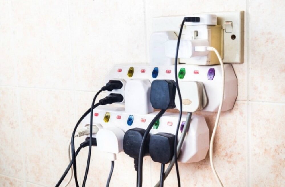 We are able to fit as many sockets as are required to ensure a safe house re-wire thats fully tested and compliant with 18th edition regulations.